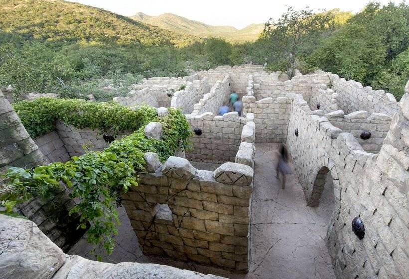 Курорт Sun City Hotel And Casino