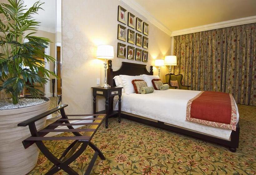 Курорт The Boardwalk Hotel, Convention Centre & Spa