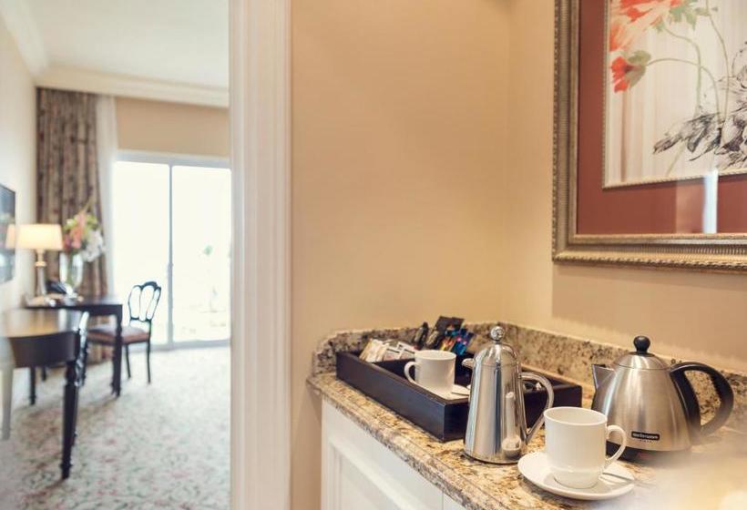 Курорт The Boardwalk Hotel, Convention Centre & Spa