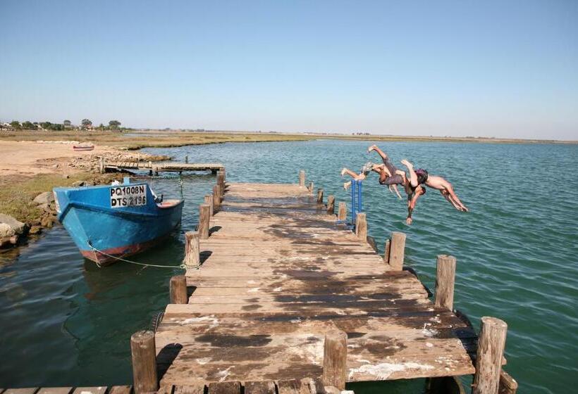 Riviera Hotel & Chalets