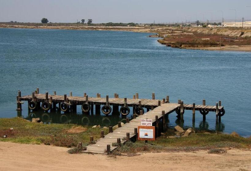 Riviera Hotel & Chalets