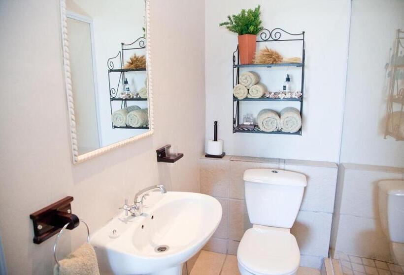 Riviera Hotel & Chalets