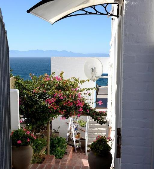 Rocklands Seaside Bed And Breakfast