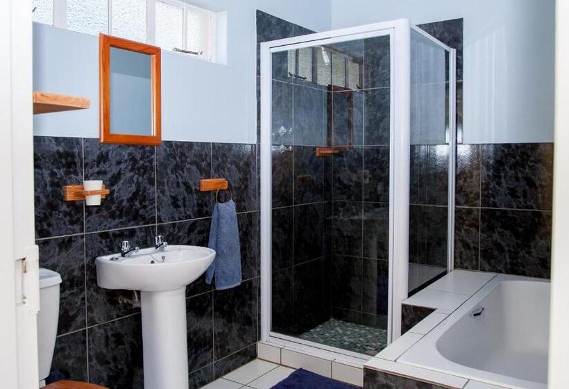 The Manderson Hotel And Conference Centre