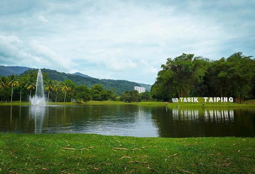 فندق The Regency  Seri Warisan