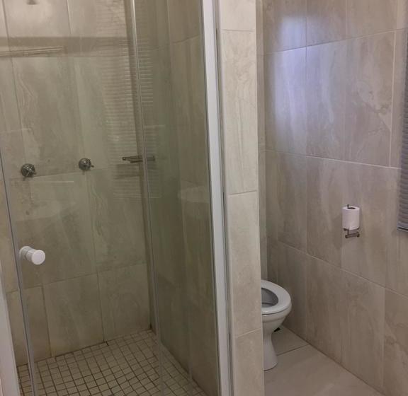 Tranquil House B&b @ 1 College Ave