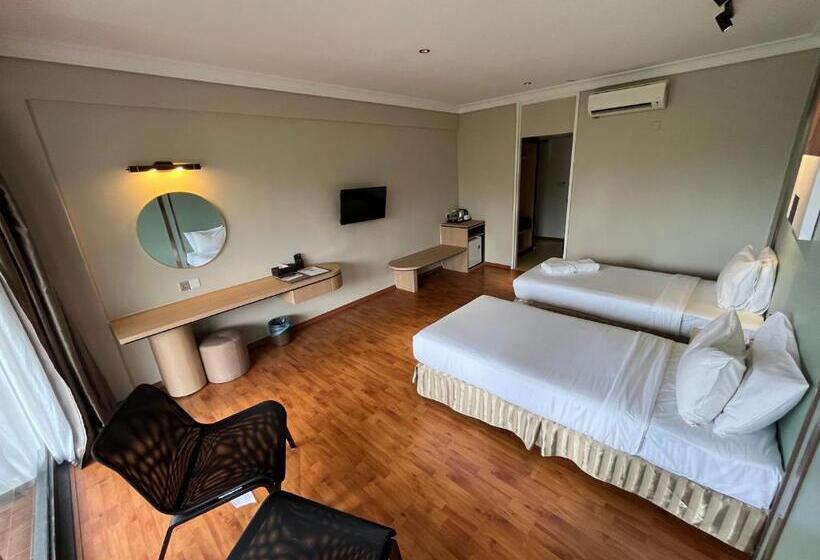 Tunamaya Beach & Spa Resort – Desaru