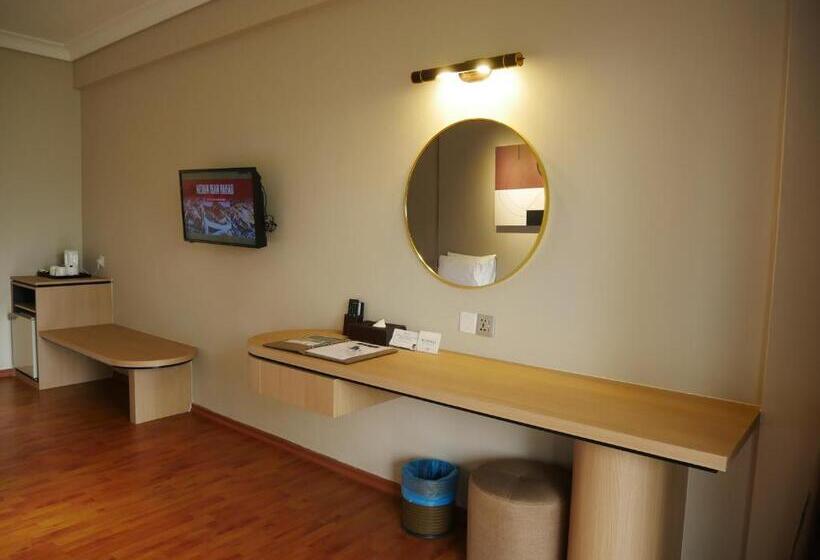 Tunamaya Beach & Spa Resort – Desaru