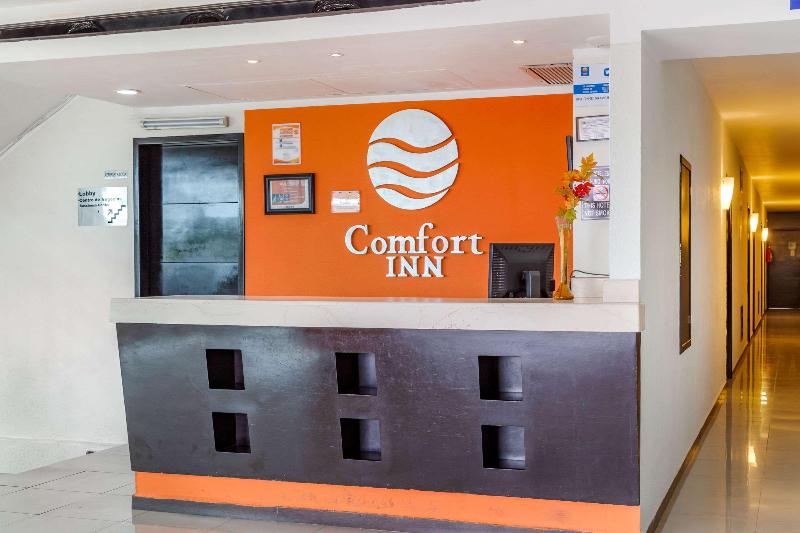 酒店 Comfort Inn Cancun Aeropuerto
