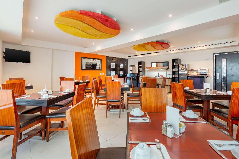 酒店 Comfort Inn Cancun Aeropuerto