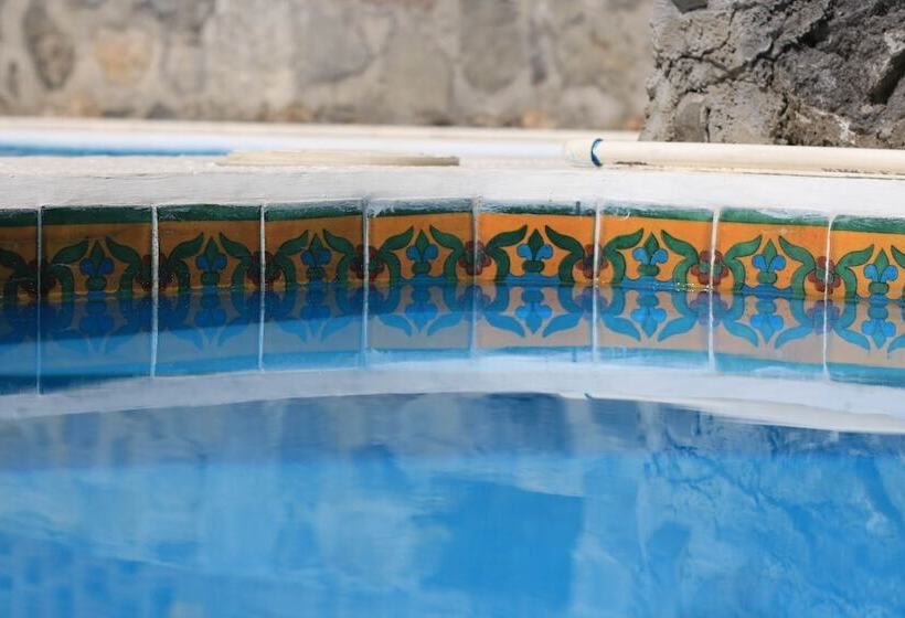 فندق La Casona Breakfast & Wellness Center