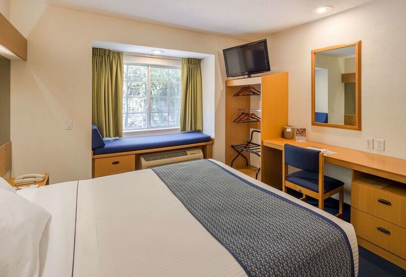 Microtel Inn & Suites By Wyndham Culiacan