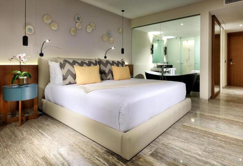 Family Selection at Grand Palladium Select Costa Mujeres Resort & Spa - All Inclusive