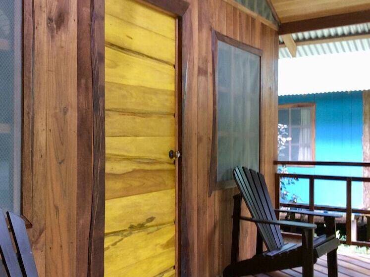 هتل Hidden Paradise Lodge