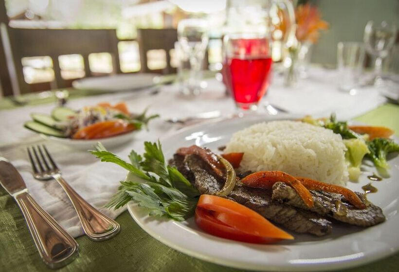 هتل Hidden Paradise Lodge