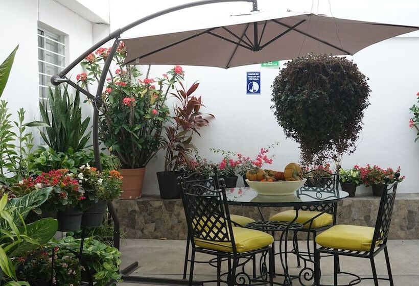 هتل El Rincon De Los Angeles