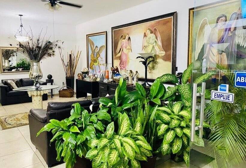 هتل El Rincon De Los Angeles