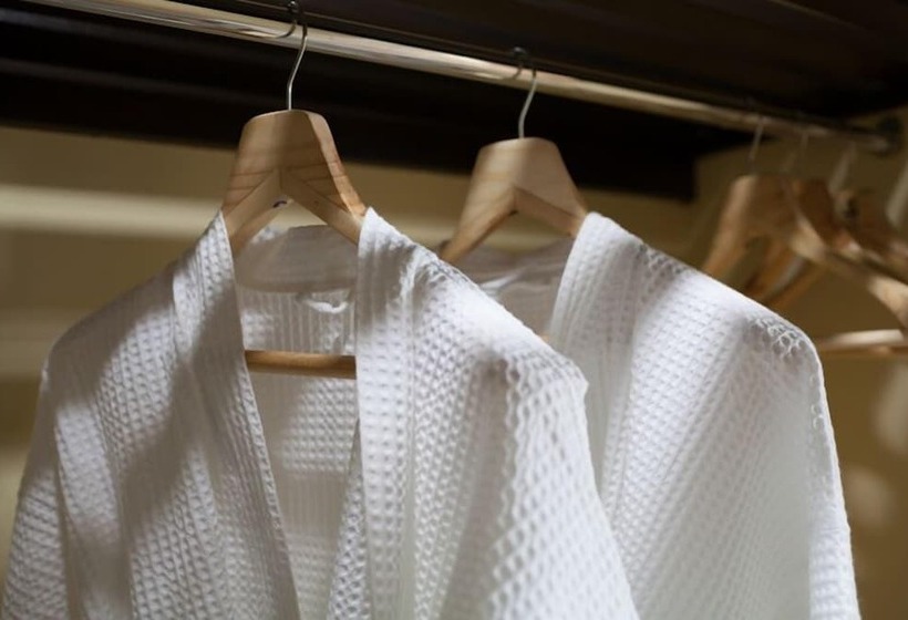 Отель Intercity Anápolis