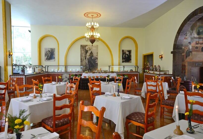 فندق Mision La Muralla