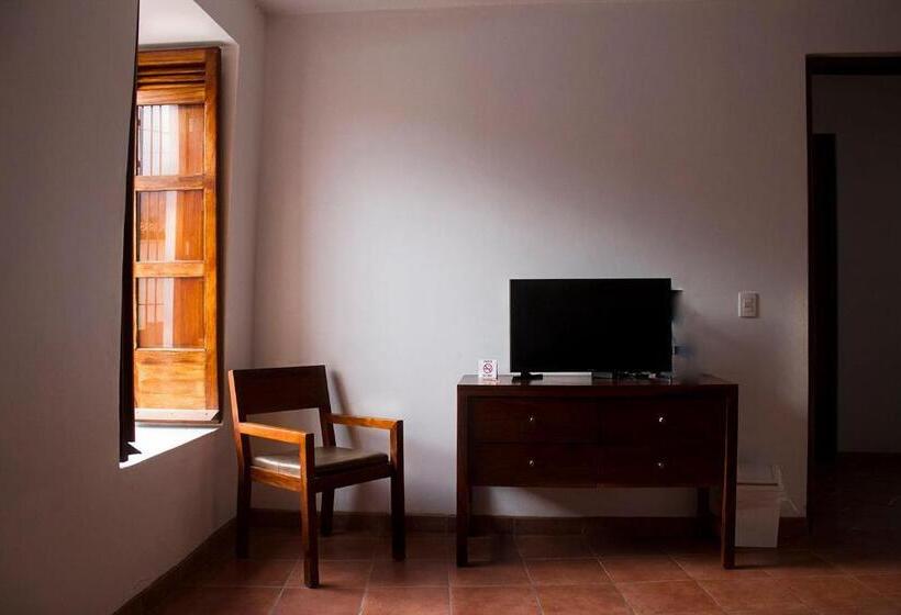 فندق Posada Santa Rita