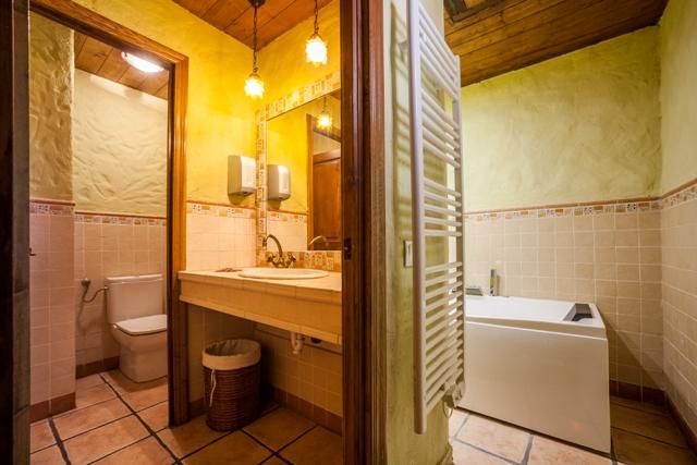 הוסטל Boi Romanic Suites