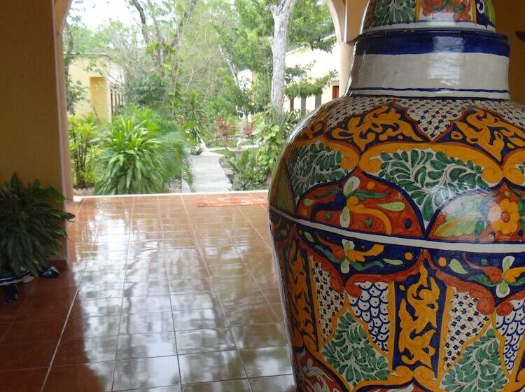 مبيت وإفطار Hacienda Cobá