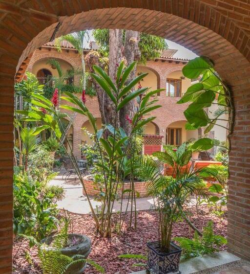 住宿加早餐  Hacienda Escondida Puerto Vallarta