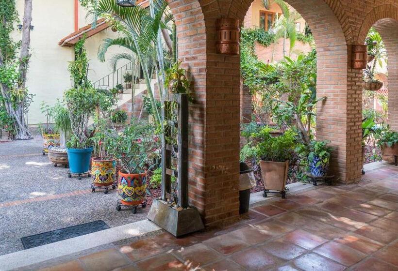 住宿加早餐  Hacienda Escondida Puerto Vallarta