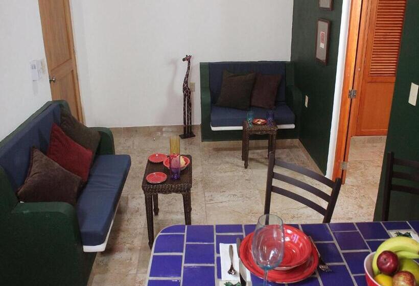 住宿加早餐  Hacienda Escondida Puerto Vallarta