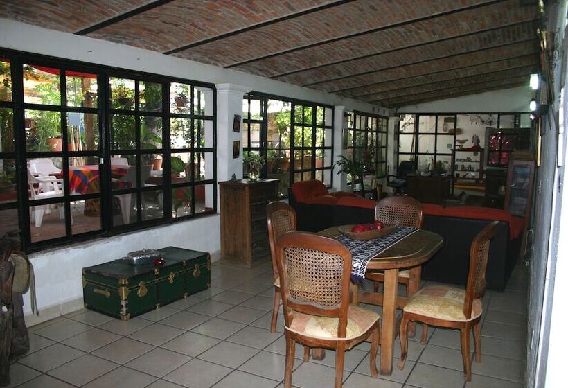 مبيت وإفطار Meson Don Quijote