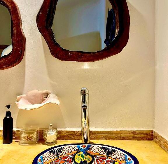 تختخواب و صبحانه Pacha Tulum