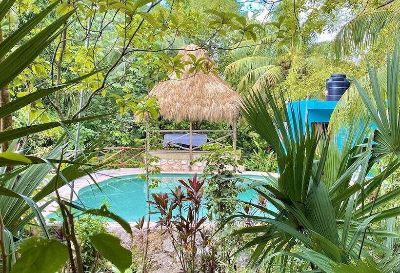 Gardenhotel Macan Ché B&b