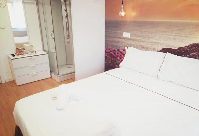 مسافرخانه Rin Rooms