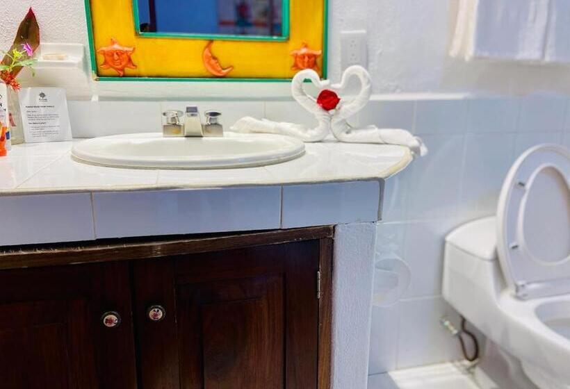 ホテル Aurinko Bungalows