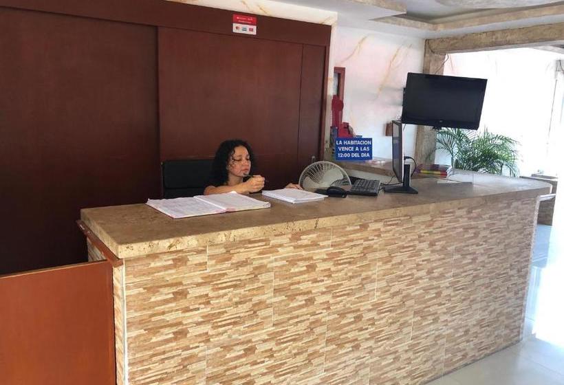 호텔 Azteca Cancun