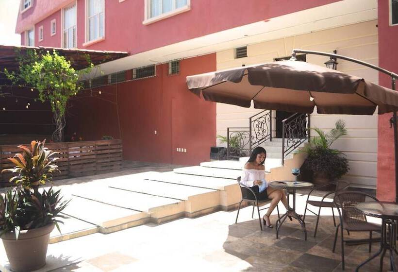 בית מלון כפרי Aztlan