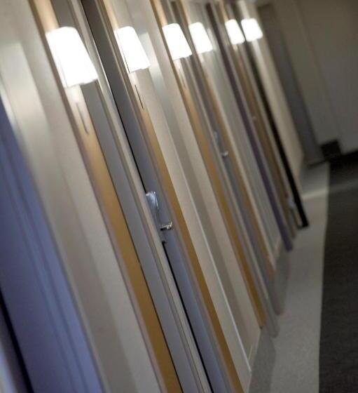 B&b Hotel Villeneuve Loubet Village