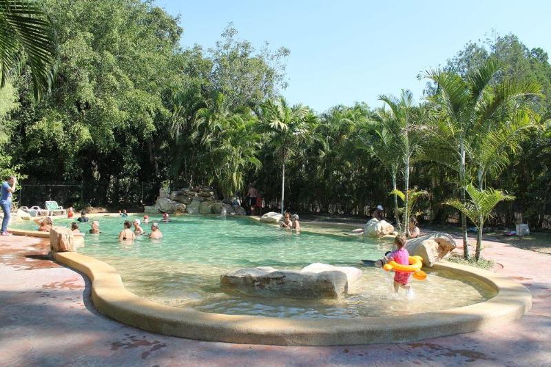 Отель Big4 Howard Springs Holiday Park