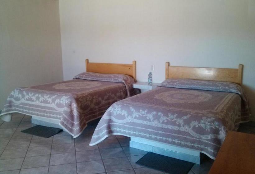 Отель Cabañas Los Portales Barrancas Del Cobre