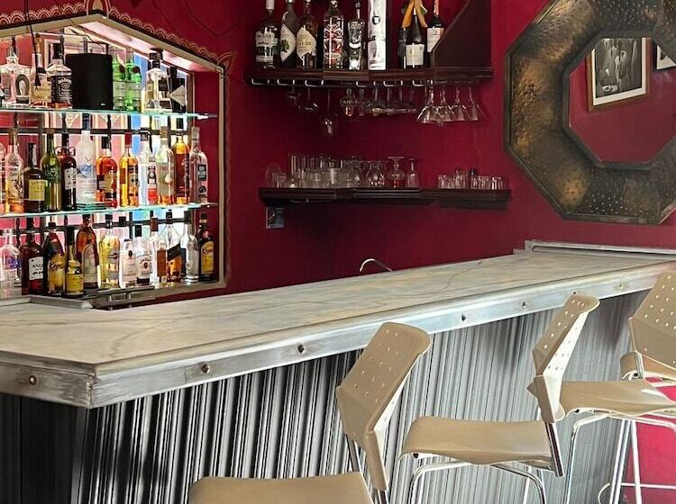 ホテル Casa Blanca