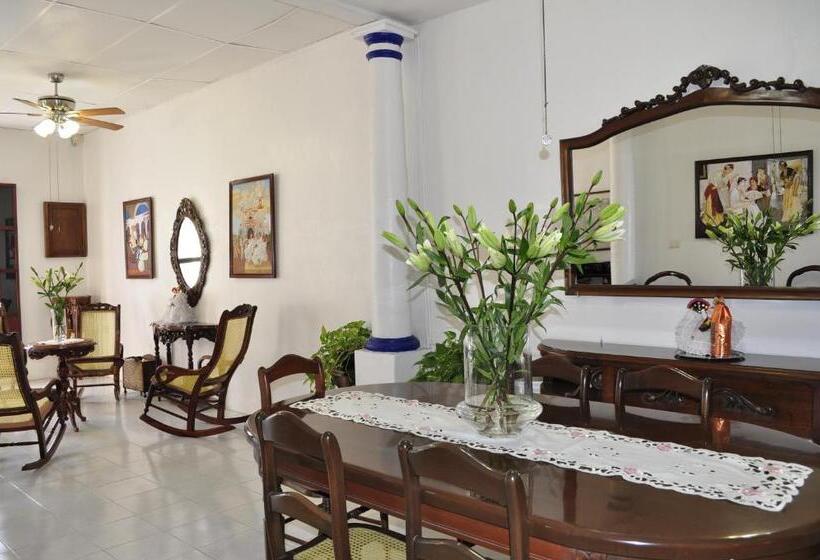 فندق Casa Blanca By Rotamundos