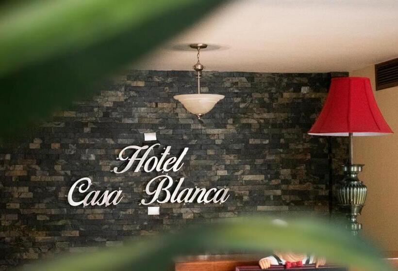 Capital O Hotel Casa Blanca