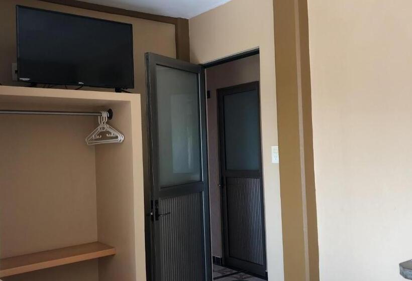 בית מלון כפרי Catala