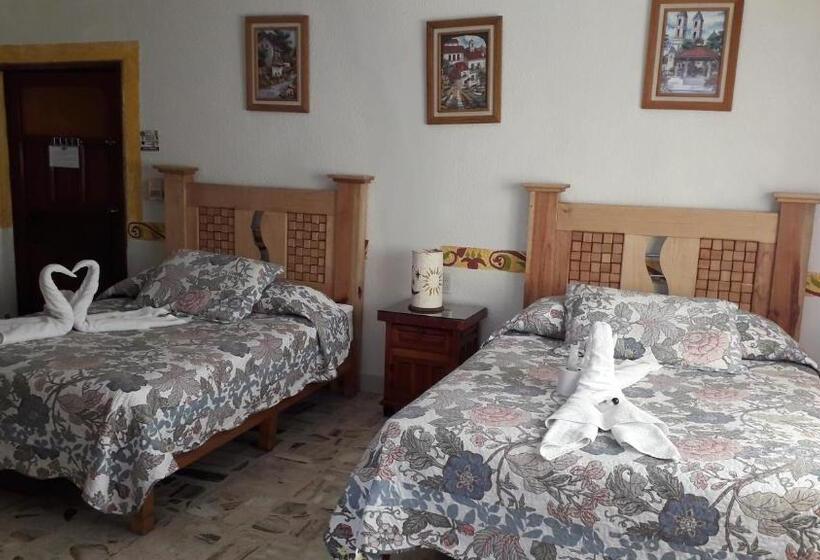 בית מלון כפרי Colonial