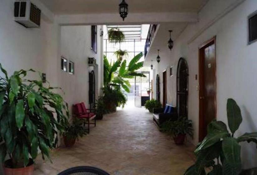 Отель De Santiago