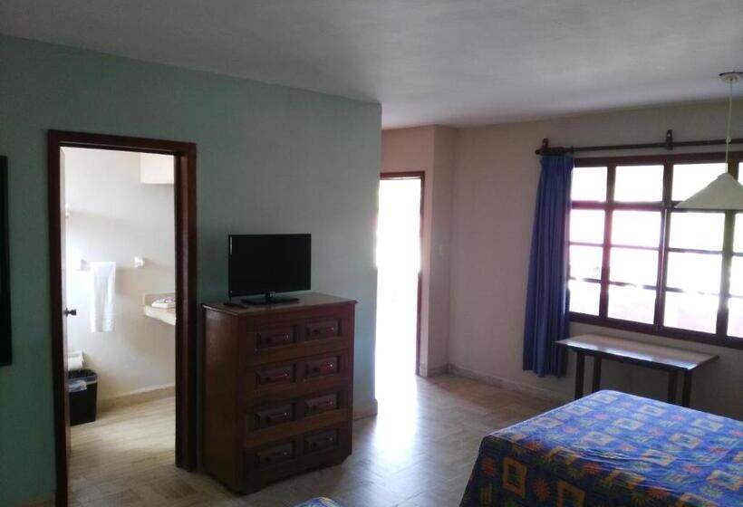 فندق Debliz Xpujil