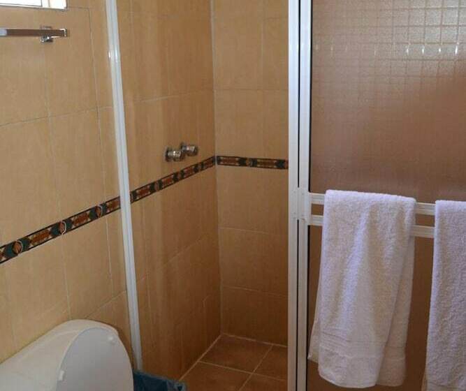 فندق Doña Crucita