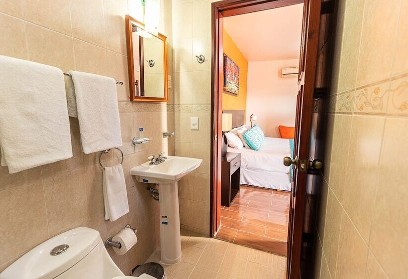 فندق Doña Juana Tlacotalpan