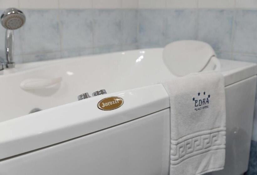 Edra Palace Hotel & Ristorante