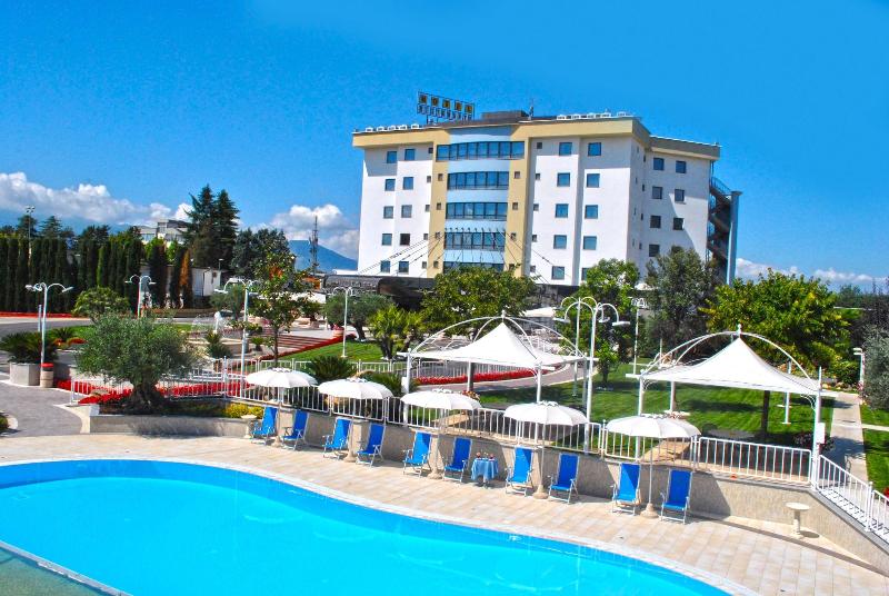 Edra Palace Hotel & Ristorante